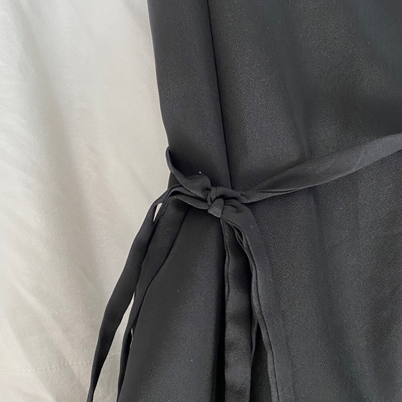 Guess Romper - Black - size M - Picture 2 of 6